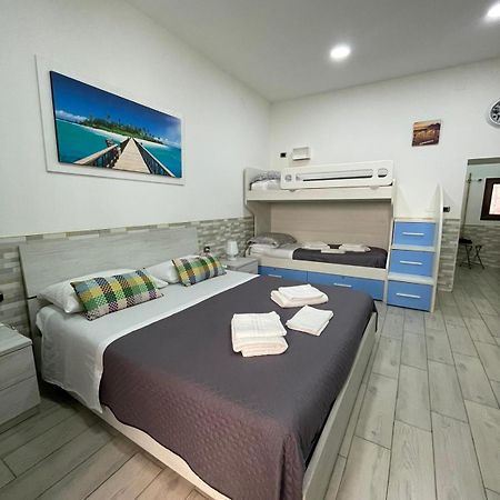 Casa Vacanze Luisa Napoli Exterior foto