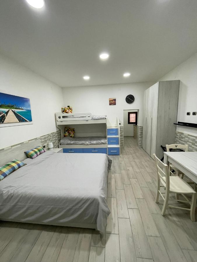 Casa Vacanze Luisa Napoli Exterior foto