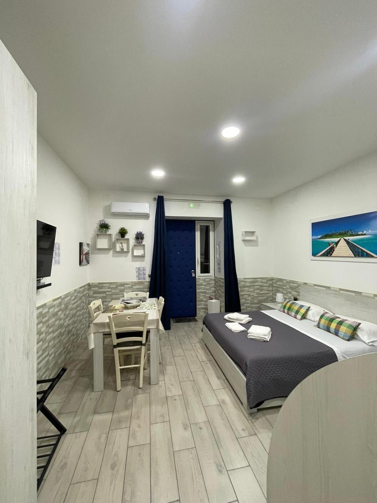 Casa Vacanze Luisa Napoli Exterior foto